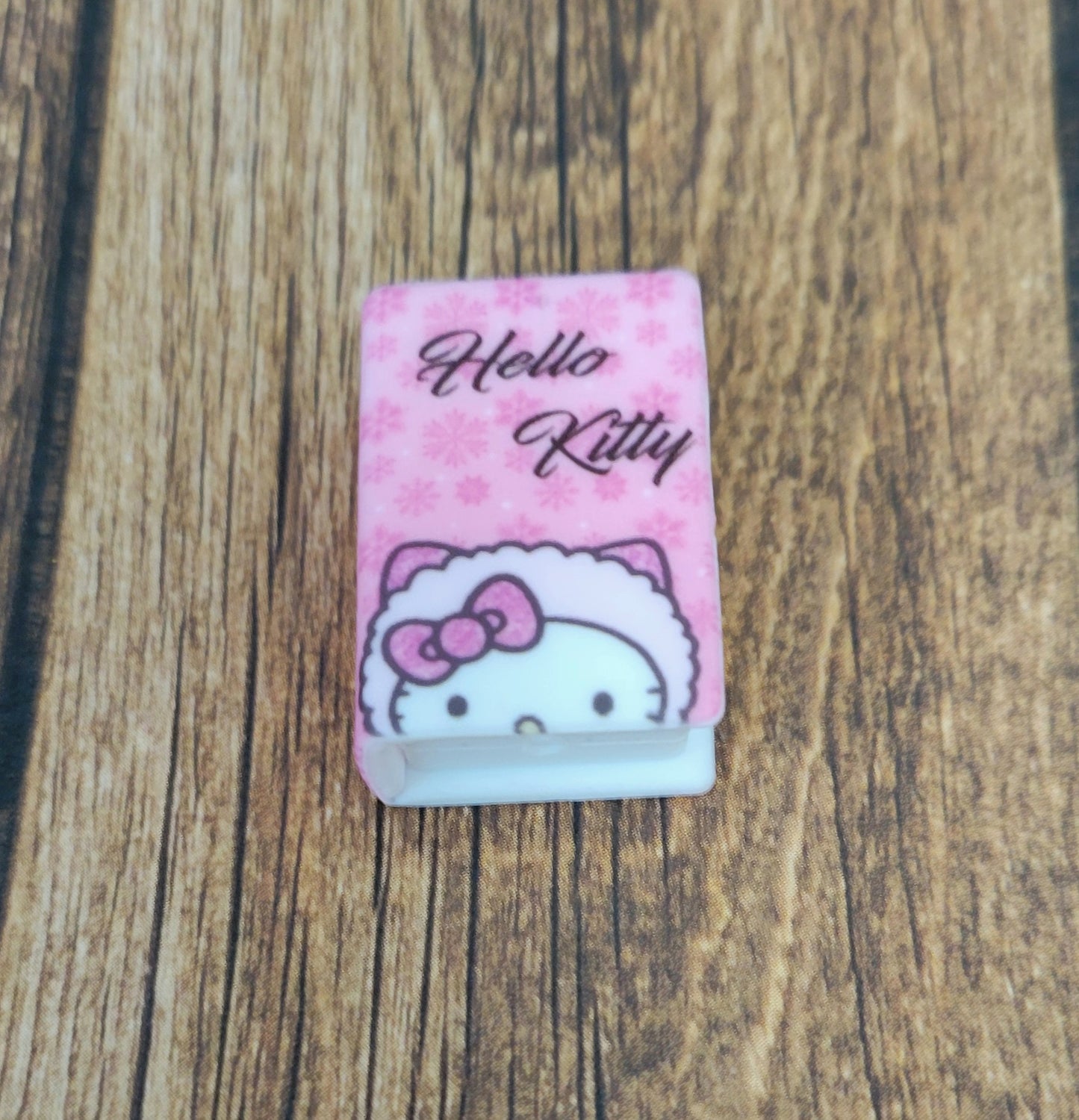 HK Book Focal Bead
